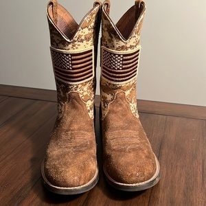 Men’s Ariat Sport Patriot Boot ANTIQUE MOCHA SUEDE